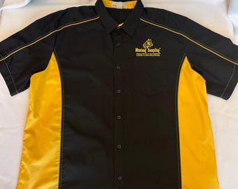 Camicia da corsa/lavoro Mustang Sampling nera e gialla a blocchi di colore, taglia XL, North End