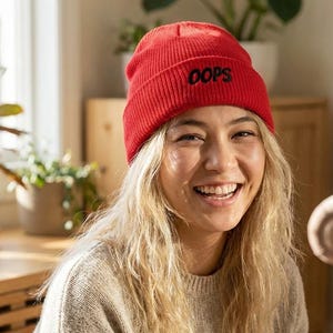 Bonnet brodé « OOPS », bonnet d'hiver en tricot unisexe
