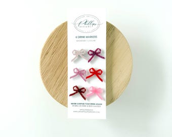 Adornos de vino con lazo para San Valentín, marcadores de bebidas, etiquetas magnéticas para cócteles, juego de 6 colores