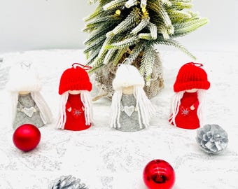 Christmas Peg Doll Ornament: Knitted Hat, Felt Body