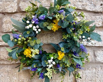 Artificial wreath, Spring daffodils