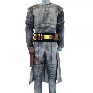 Traje de vuelo mandaloriano negro inspirado en Boba Fett con cinturón de cuero / Traje de cazarrecompensas de Star Wars imagen 1