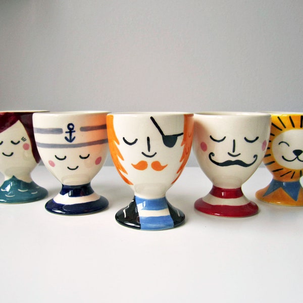 Coquetiers personnages - Coquetiers en céramique - Oeuf cadeau - Porte-oeufs - Cadeau pour enfants - Ustensiles de cuisine - Thème du cirque - Nautique - Coquetier - Coffret cadeau
