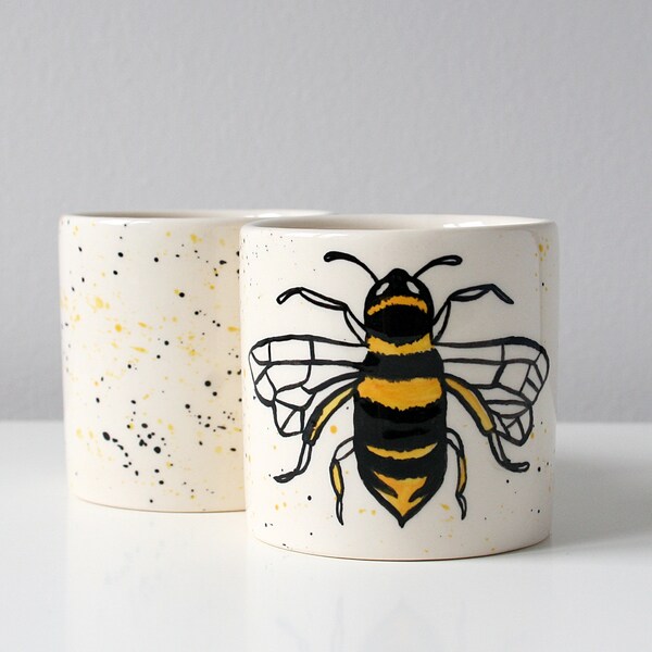 Bee Pot - Miniature Plant Pot - Bee Gift - Cacti Pot - Ceramic - Gardener Gift - Home Decor - Gifts for Her - Mum Gift - Nature