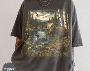 Loon Wildlife T-Shirt, Vintage North Woods Tee, Cottagecore Lake Comfort Colors Graphic Unisex Shirt, Cabincore Gift, Oversized Top