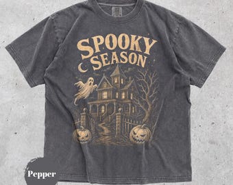 Spooky Season T-Shirt, Vintage Comfort Colors Tee, Haunted House Retro Halloween Graphic Unisex Shirt, Ghost Pumpkin Gift, Autumn Top
