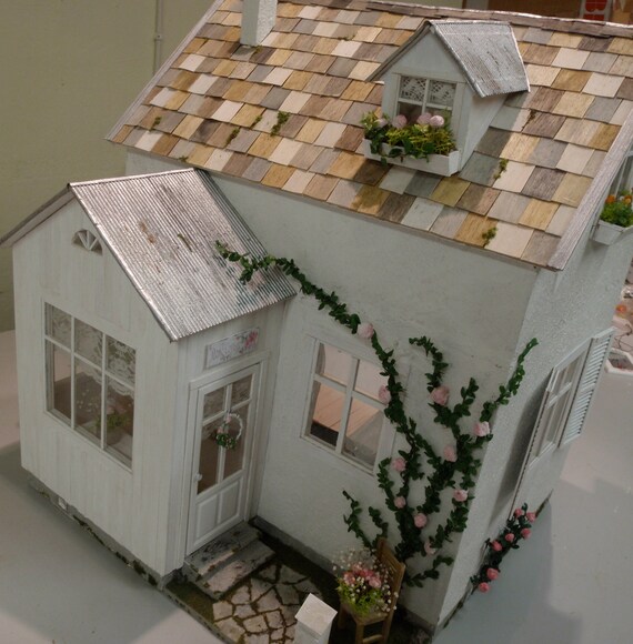 custom dollhouse