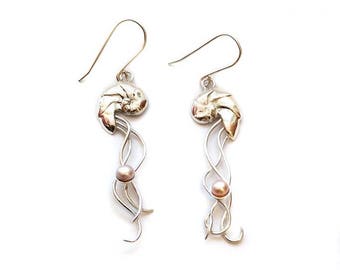 Pink Pearl Nautilus Earrings, pearl earrings, silver earrings, nature jewelry