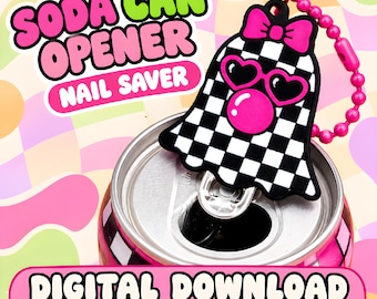 Puede incluir: Un abrelatas con forma de fantasma a cuadros blancos y negros con un lazo rosa brillante, gafas de sol en forma de corazón y una burbuja de chicle. Incluye una cadena de bolas rosa y el texto SODA CAN OPENER NAIL SAVER DIGITAL DOWNLOAD.