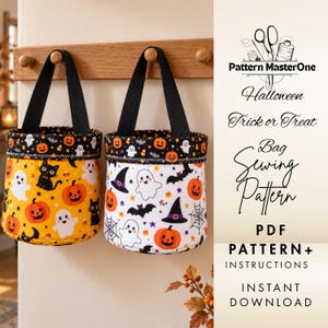 Peut inclure: Deux sacs en tissu pour la collecte de bonbons avec des anses noires suspendus à un porte-manteau en bois. Un sac a un fond orange avec des chats noirs, des fantômes et des citrouilles. L'autre a un fond blanc avec des chauves-souris, des fantômes, des citrouilles et des chapeaux de sorcière. Texte : Pattern MasterOne Halloween Trick or Treat Bag Sewing Pattern PDF PATTERN+ INSTRUCTIONS INSTANT DOWNLOAD.