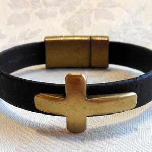 Black cork cross bracelet, Portuguese cork in black with antique brass cross and magnetic clasp, unisex bracelet, waterproof and vegan image 1