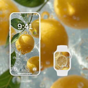 Op de afbeelding: Een witte smartphone en smartwatch tonen een citroenthema. De telefoon toont citroenen met waterdruppels en de horloge toont citroenschijfjes. De tijd is 9:41 op beide apparaten.