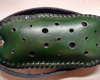 Green (dark) Leather Knitting Belt