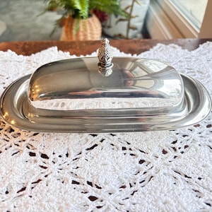 Vintage WM Rogers 987 Silver Plate Butter Dish Glass Insert Pineapple