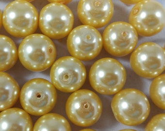 10 Beads- 12mm Sunny Yellow Shiny Pearls, Gumball Beads, Pastel Yellow Glass Beads, Round Yellow Beads, Light Yellow Glass Beads