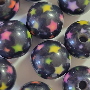 10 Beads - 10mm Round Black Beads with Star Print, Black Beads, Star Beads, Gumball Beads, Black Gumball Beads, Round Resin Beads