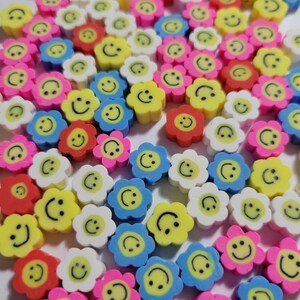 20 Beads - 9.5mm - 10mm Handmade Polymer Clay Beads, Flower with Happy Faces, Mixed Colored, Smile Beads, Vertical Drilled Happy Face Beads