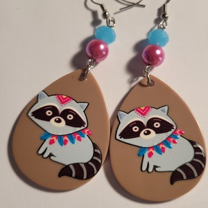Fun Acrylic Colorful Raccoon Pendant Earrings, Animal Earrings, Raccoon Earrings, Raccoon Jewelry, Raccoon Pendants