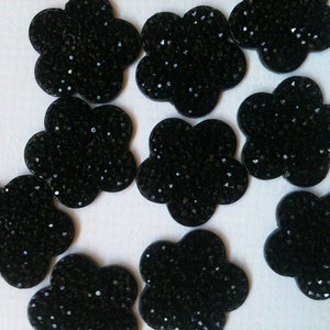 10 Black Flowers - Glue On Flower Charms