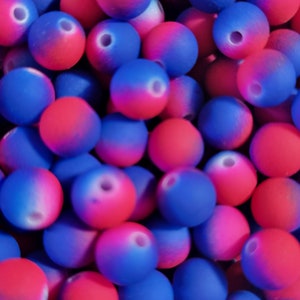 25 Beads - 8mm Hot Pink and Blue Acrylic Round Beads, Spacer Beads, Acrylic Beads, Small Round Beads, Gumball Beads, DIY Jewelry, Beads