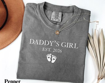 Pappa-flicka-tröja Comfort Colors®, pappa-tröja för flicka, present till ny pappa, graviditetsmeddelande-tröja, fars dag-present, pappa-outfit