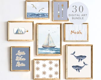 Peut inclure: Ensemble de neuf impressions d'art numérique encadrées sur le thème nautique. Les impressions présentent des illustrations à l'aquarelle de voiliers, de baleines, de mouettes, de rames et de gouvernails dans des tons de bleu, blanc et marron. Le texte "30 Digital Art Bundle" est également visible.