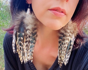 BOHEMIAN BEAUTY Long Natural Rooster Feather Earrings