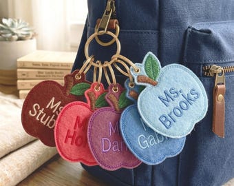 Personalized Embroidered Apple Keychain, Custom Teacher Name Bag Tag, Felt Apple Keyring, Teacher Appreciation Gift, Back to School Gift