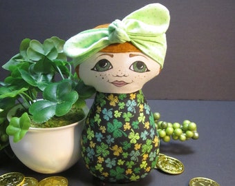 Kleine Puppe -- SAOIRSE -- Mini Soft Matroyshka