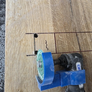 Damm- och stänkskydd för kakelskärning för Dremel 575 Clean Cuts.