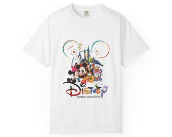 Disney Characters Castle Family Vacation T-shirt
