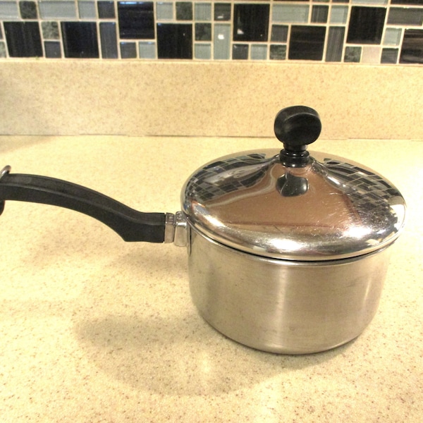 Farberware 1 Quart Stainless Steel Sauce Pan with Lid Vintage 1970s Made in the USA, Sauce Pot