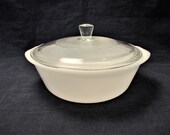 Glasbake Simply White 2 Quart Casserole with Lid Vintage 1960s Made In USA