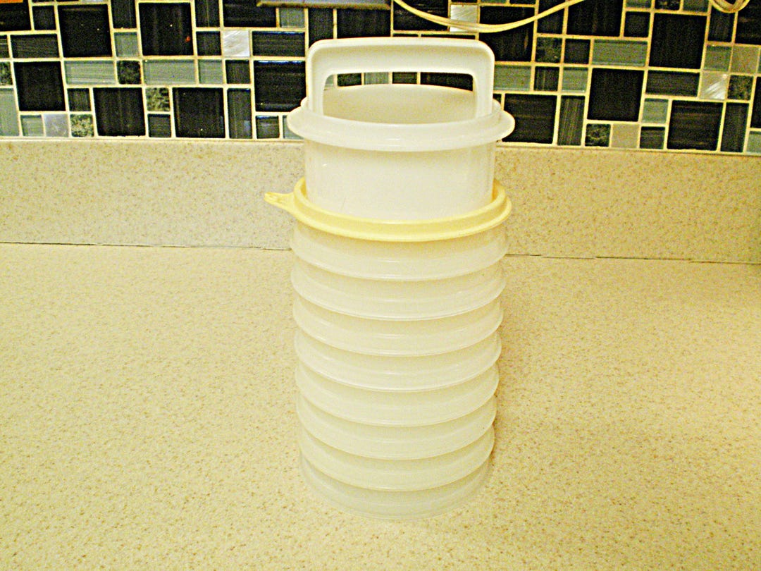 Tupperware Stackable Hamburger Press With 8 Freezer, Storage Containers ...