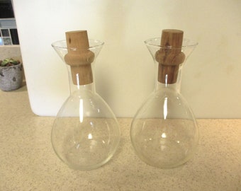 2 Pyrex Wine Country 1 Pint Decanters Vintage 1980s Made in USA