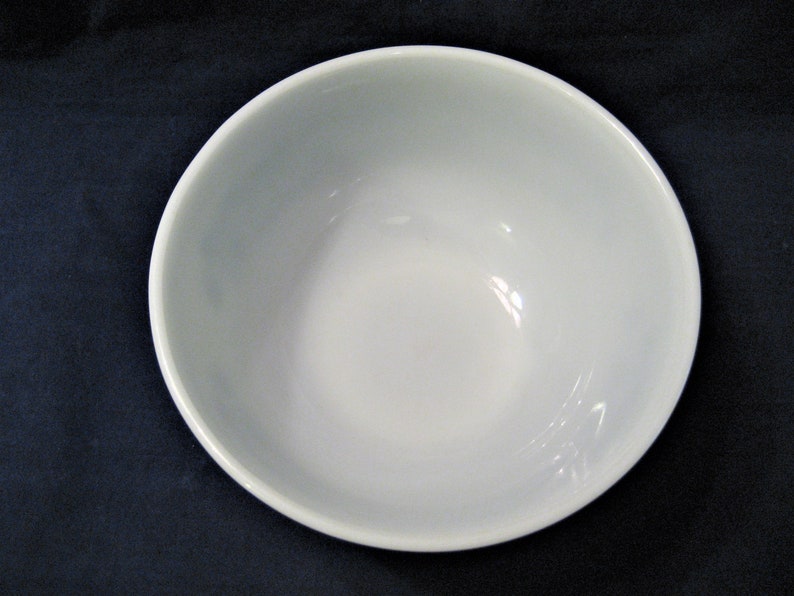 Pyrex Blue Horizon Mixing Bowl 403 Vintage 1970s 2.5 Quart Bowl