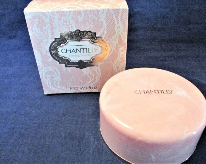 Chantilly Dusting Powder 5 Oz Vintage 1960s Perfumed Bath Powder Etsy