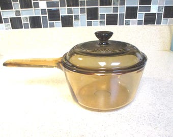 Corning Ware Brown Visions 1 Quart Saucepan with Spout and Lid Vintage 1980s Sauce Pot, Pan