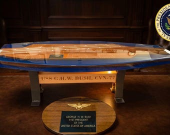 Table basse en résine époxy, inspirée du porte-avions USS George H.W. Bush CVN-77, design personnalisé, éclairage LED