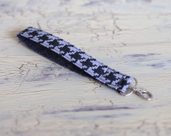 Key Fob Wristlet - Swivel clasp