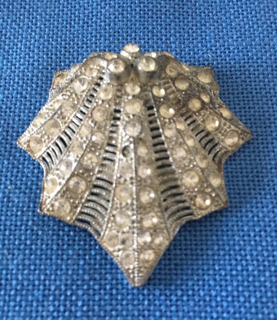 Stunning Art Deco Antique  Rhinestone Dress Clip - image 5