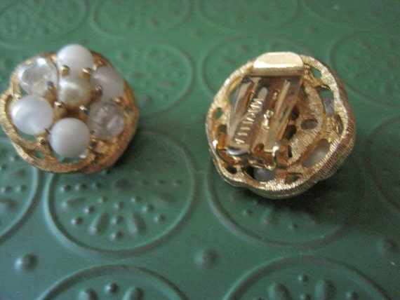 Vintage Marvella Faux Pearl & Bead Clip On Earrin… - image 4