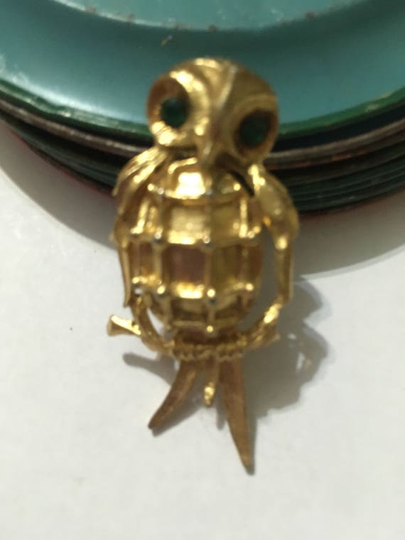 Vintage Gold Owl with Green Rhinestone Eyes Pin - image 5