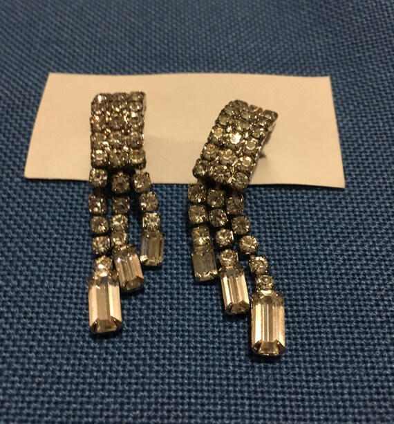 Beautiful Vintage Kramer of New York Rhinestone D… - image 9