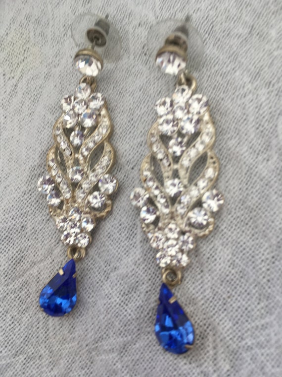 Beautiful Vintage Rhinestone Dangle Clip Earrings - image 7