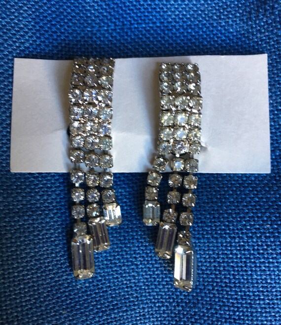 Beautiful Vintage Kramer of New York Rhinestone D… - image 5