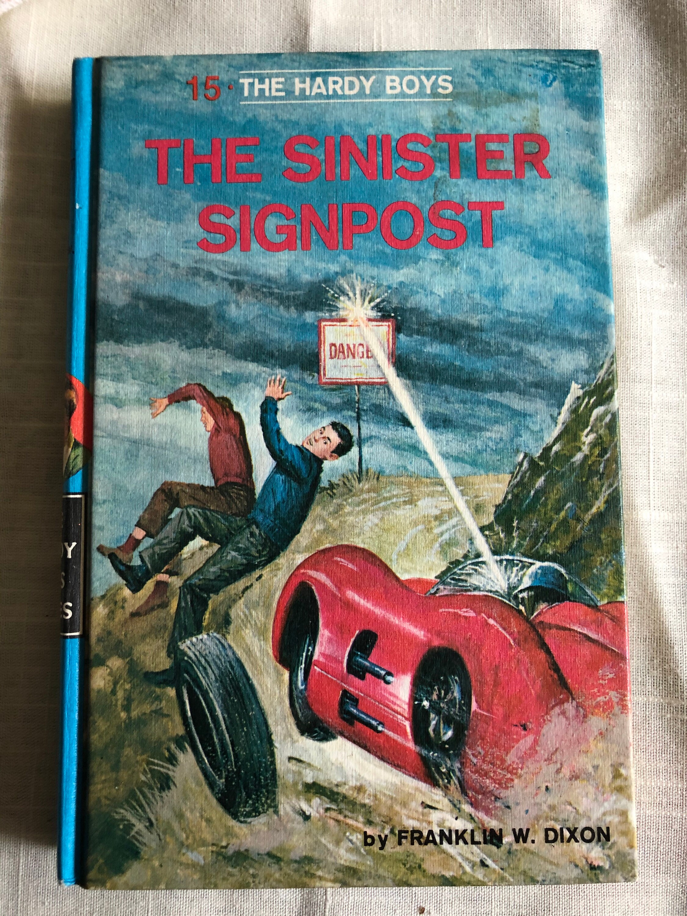 Vintage Hardy Boys the Sinister Signpost Book No. 15 Etsy UK