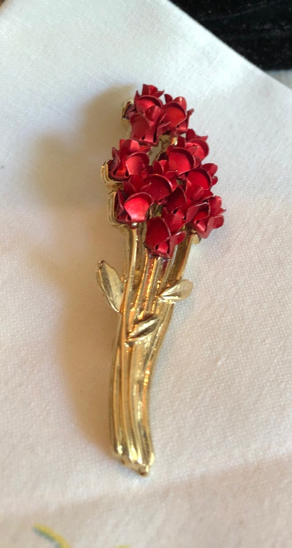 Pretty Vintage Bouquet of Long-stemmed Red Roses … - image 1