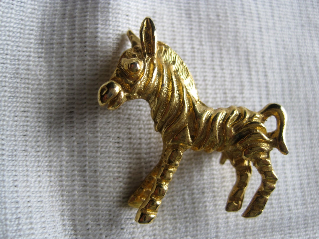 Cute Little Vintage Gold Tone Zebra Pin - Etsy