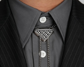 Minimalist Triangle Bolo Tie, Vintage Western Geometric Pendant, Gold Silver Alloy, Leather Cord Steel Chain Rope, Unisex Accessory